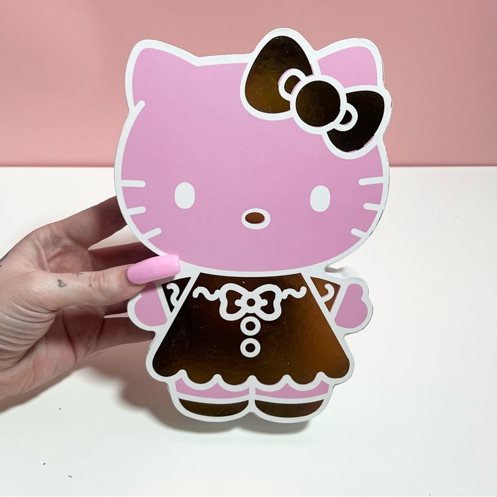 Y2K 2000s mcbling pink Sanrio hello kitty decor piece